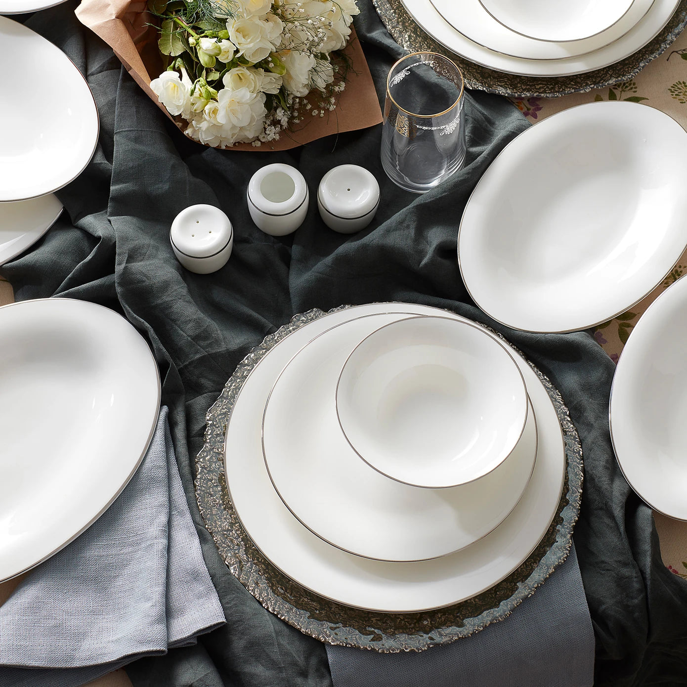 Restaurant and Home Plate Sets - Dinnerware