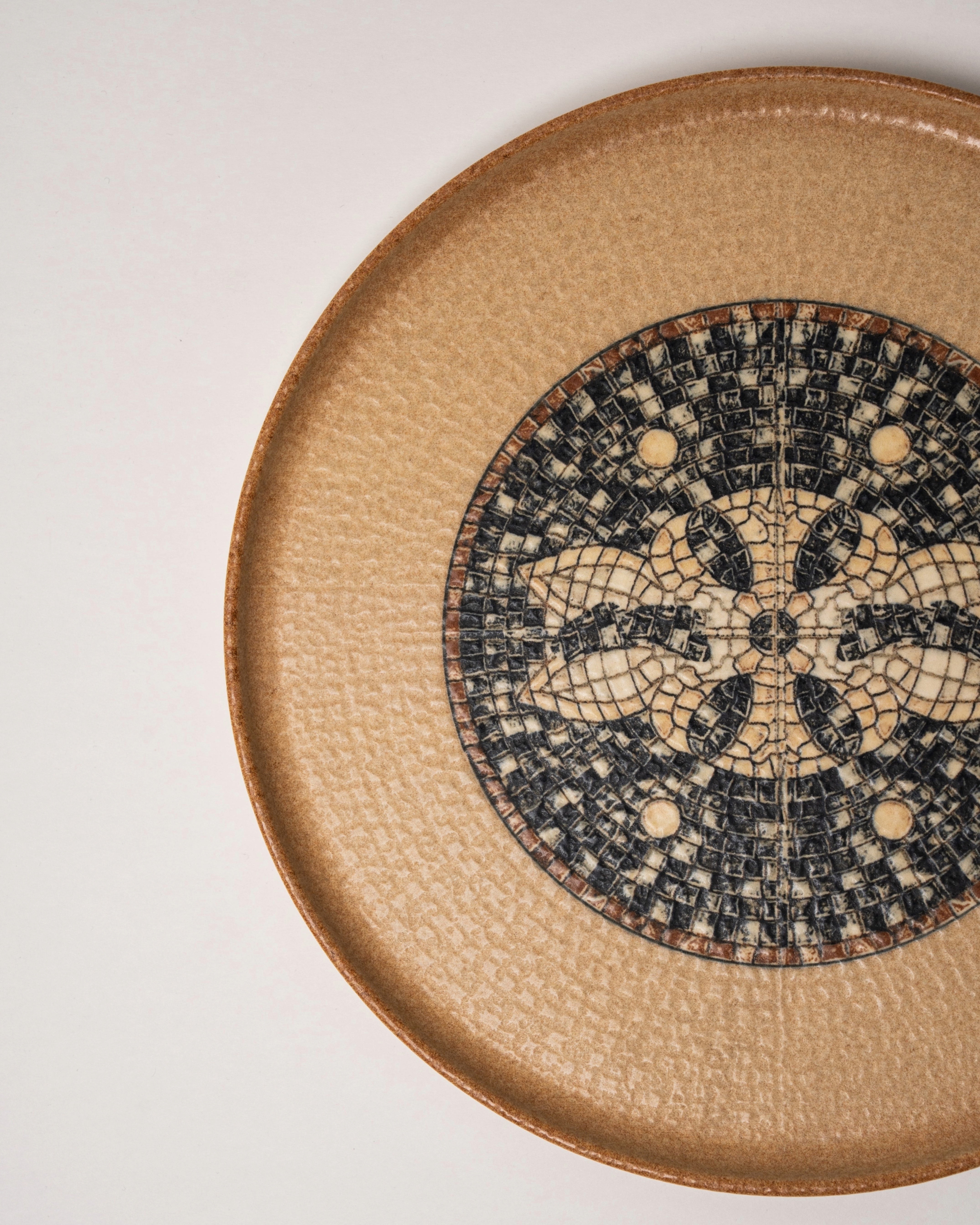 Bee Mosaïque - Beige -  Flat Plate 11"