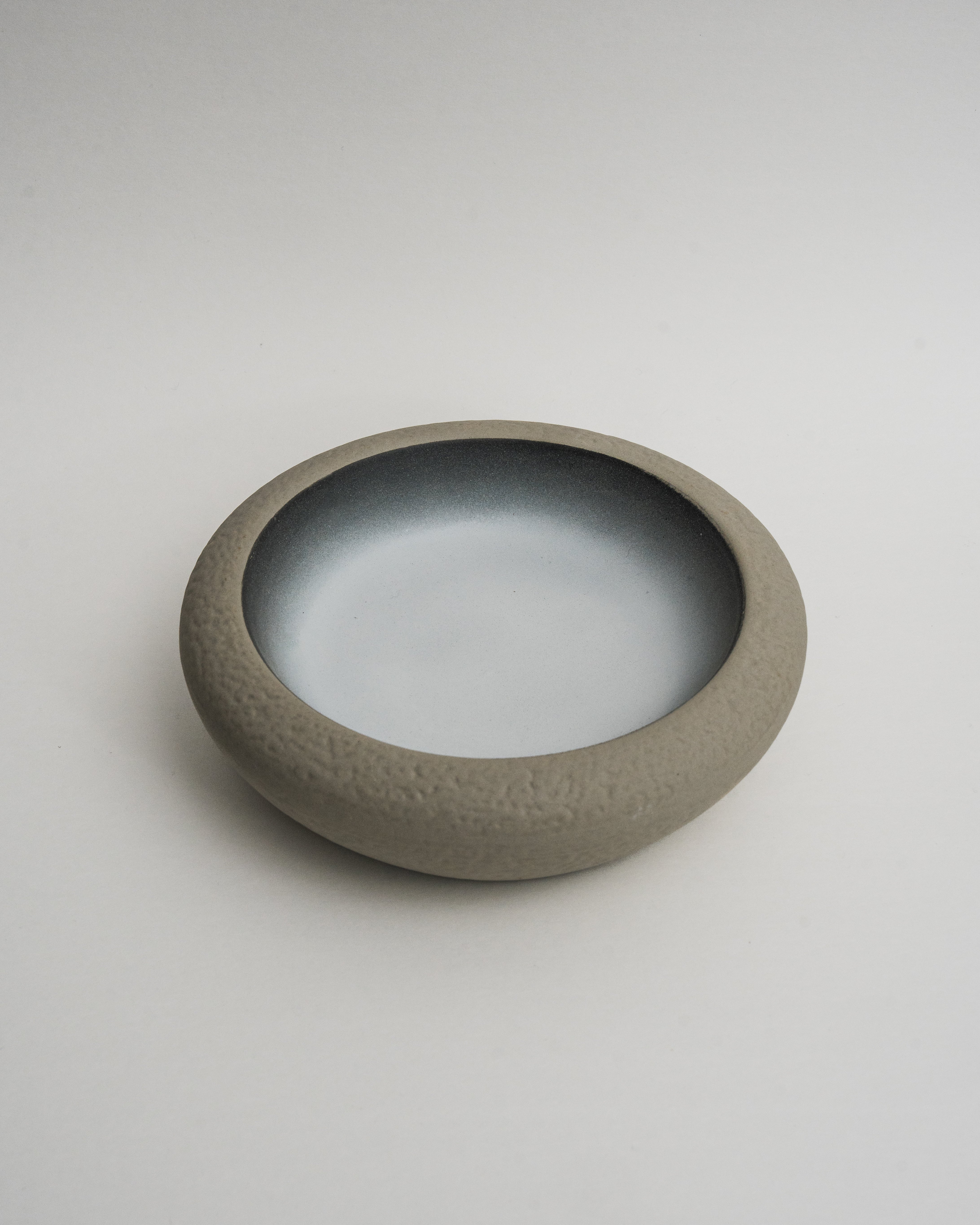 Crater porcelain bistro bowl, stone-toned exterior with white interior, 8.7 inch