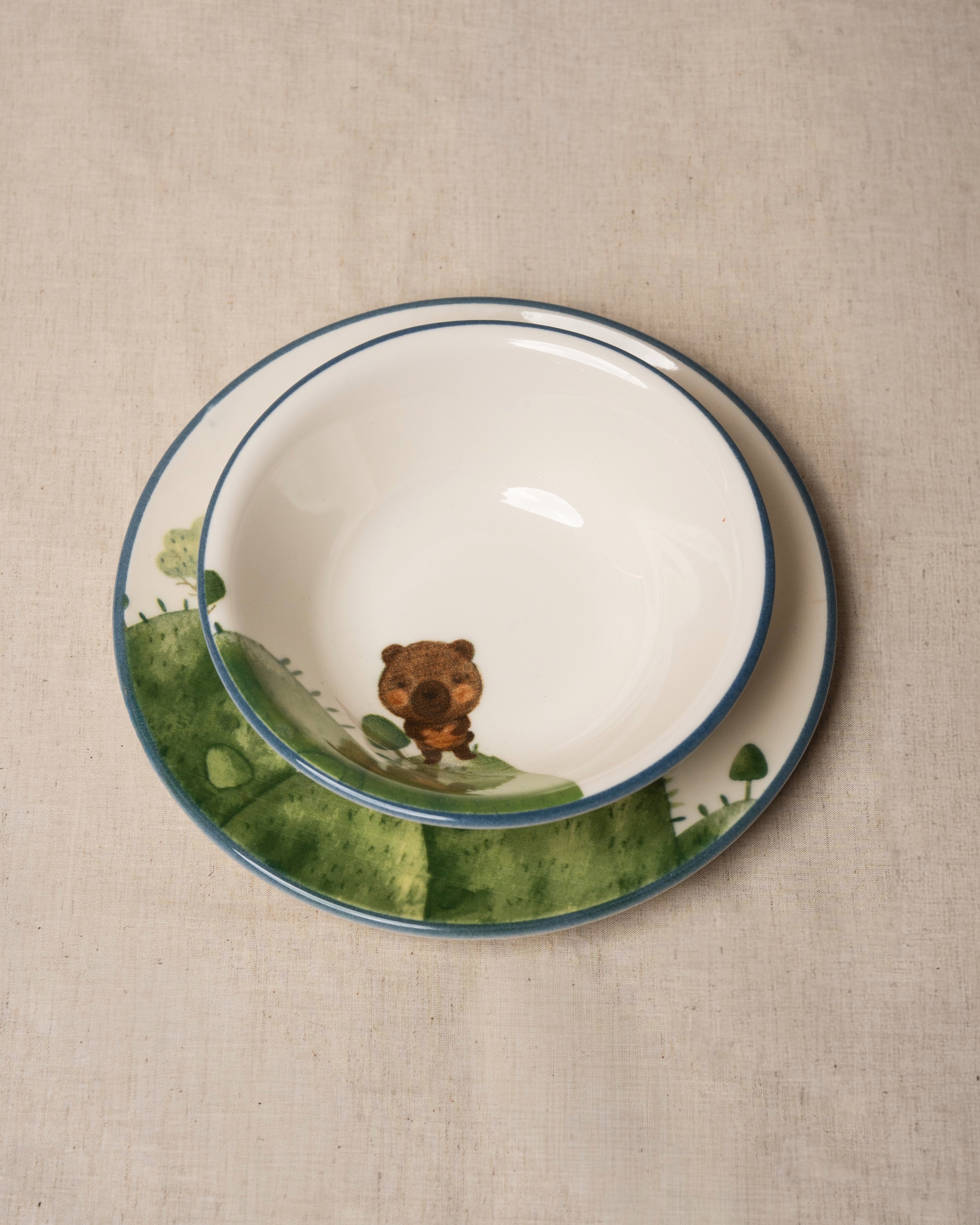 Minimeals kids porcelain plate with illustrated forest animal design