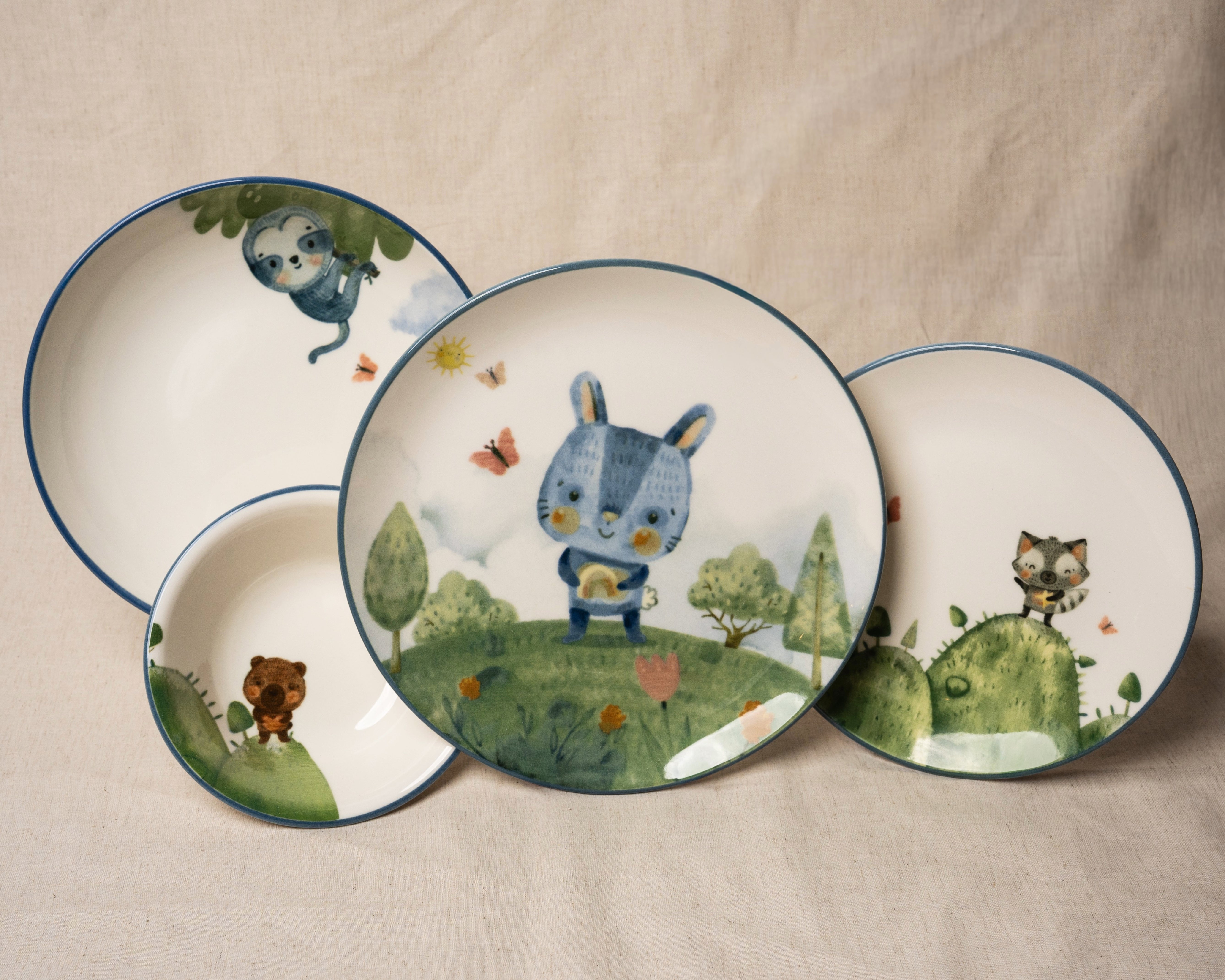 Minimeals kids porcelain dinnerware set, illustrated animal designs, 4 pieces