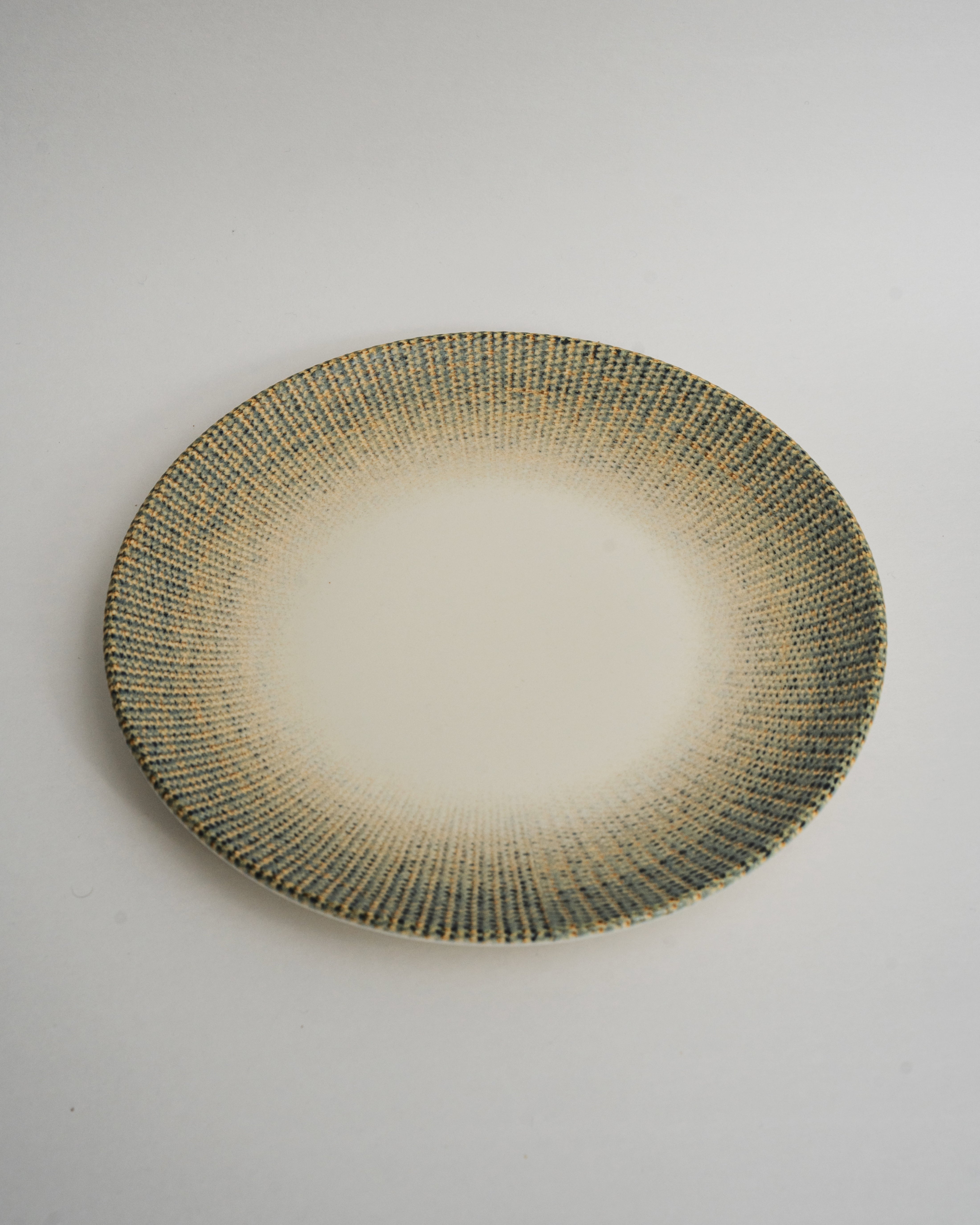 Python porcelain dinner plate, olive-green textured rim, 10.6 inch