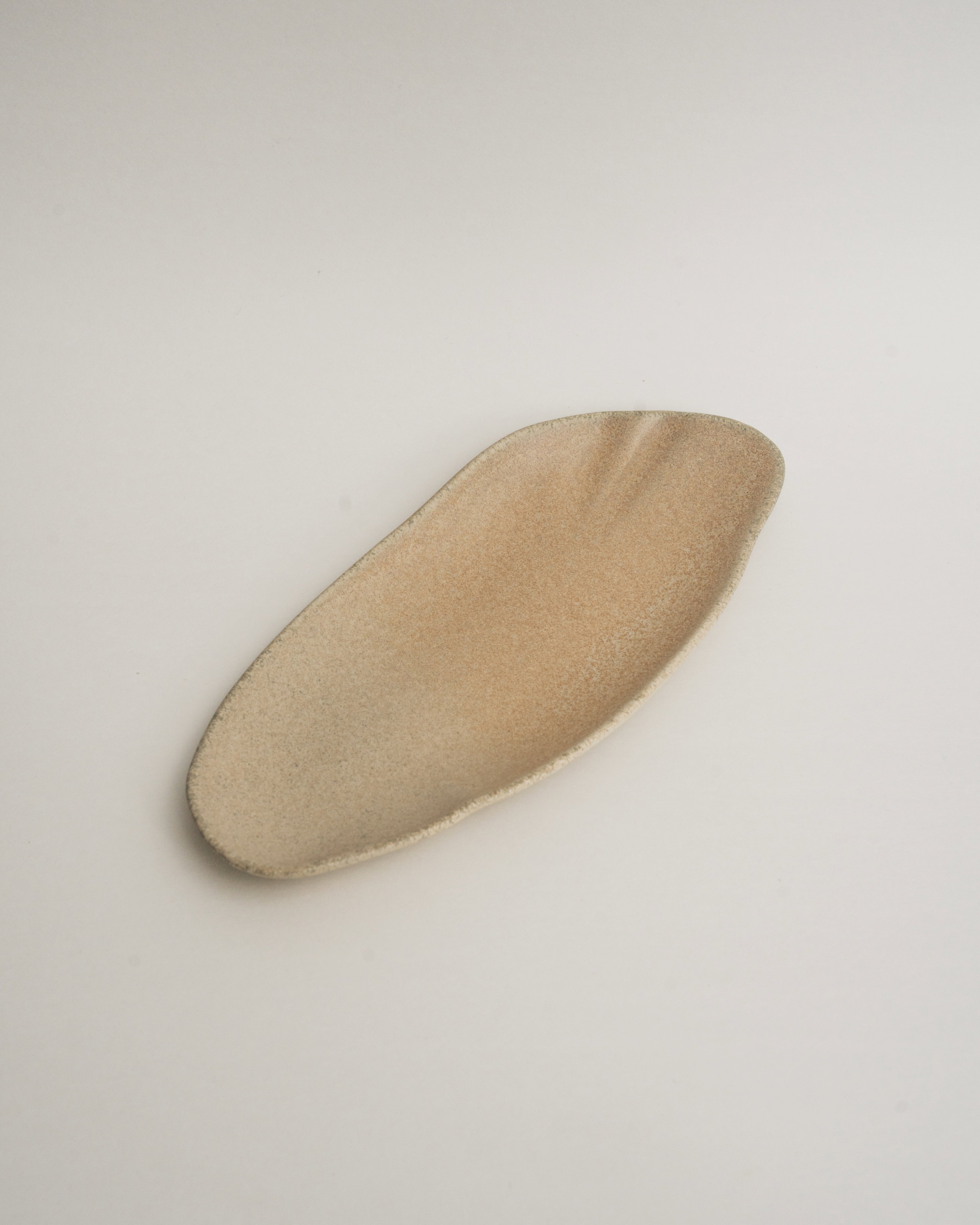 Sahara porcelain rectangular plate, sand-toned glaze, 12.2 inch
